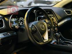 نيسان ماكسيما